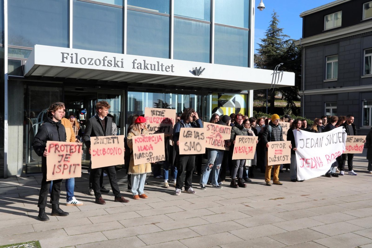 Rijeka: Prosvjed podrške riječkih studenata kolegama u Srbiji