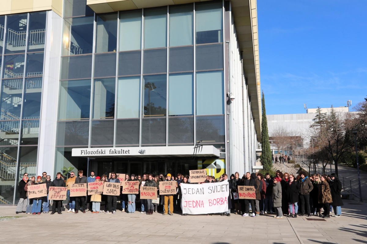 Rijeka: Prosvjed podrške riječkih studenata kolegama u Srbiji