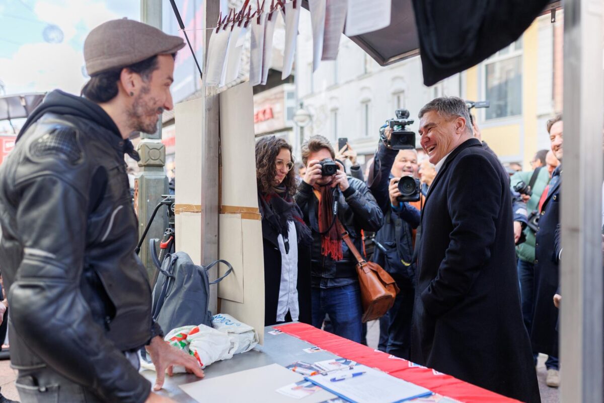 Predsjednik Republike Zoran Milanović prikupljao je potpise birača za podršku predsjedničke kandidature u Rijeci