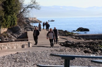 Rijeka: Gra?ani u etnji na plai Kantrida