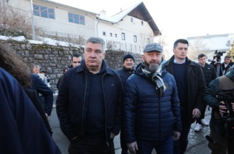 Predsjednik Zoran Milanović na tradicionalnom dočeku Nove godine u podne u Fužinama