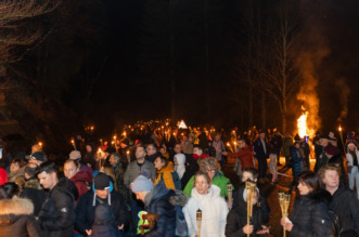 S╠îetnja pod bakljama_photo by Antonio Ruz╠îic╠üc╠ü_30.12.2023-83