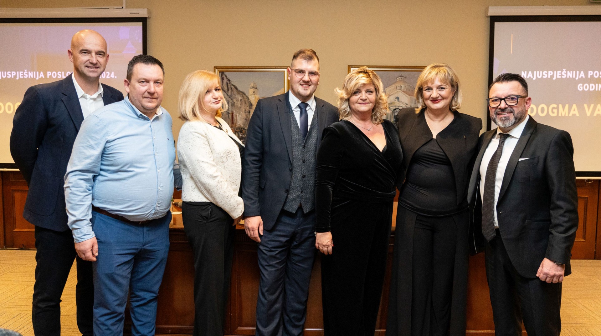 DOGMA VARAŽDIN NAJBOLJA POSLOVNICA DOGMA VARAŽDIN NAJBOLJA POSLOVNICA