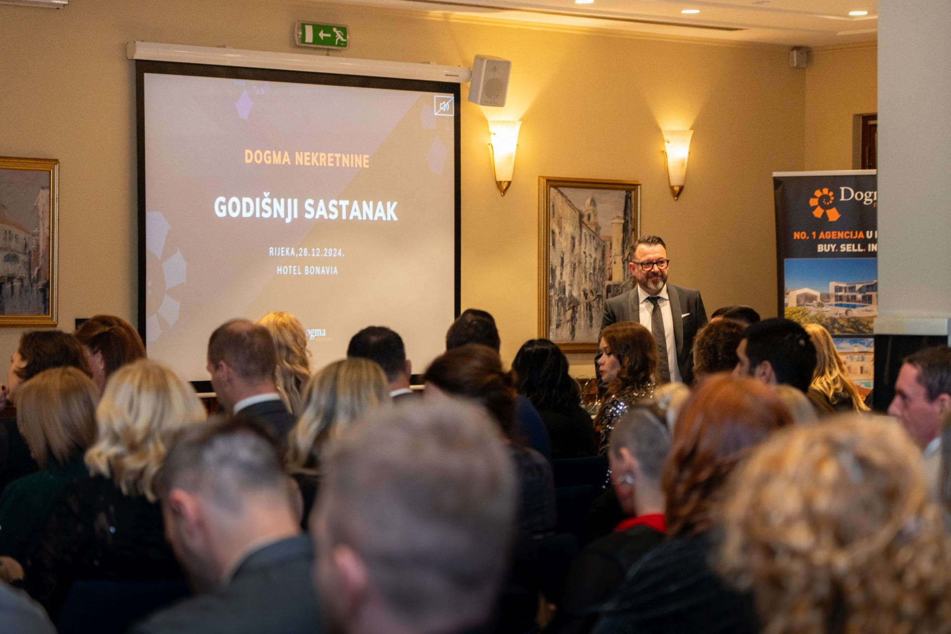 _DSC7024 (1) _DSC7024 (1)