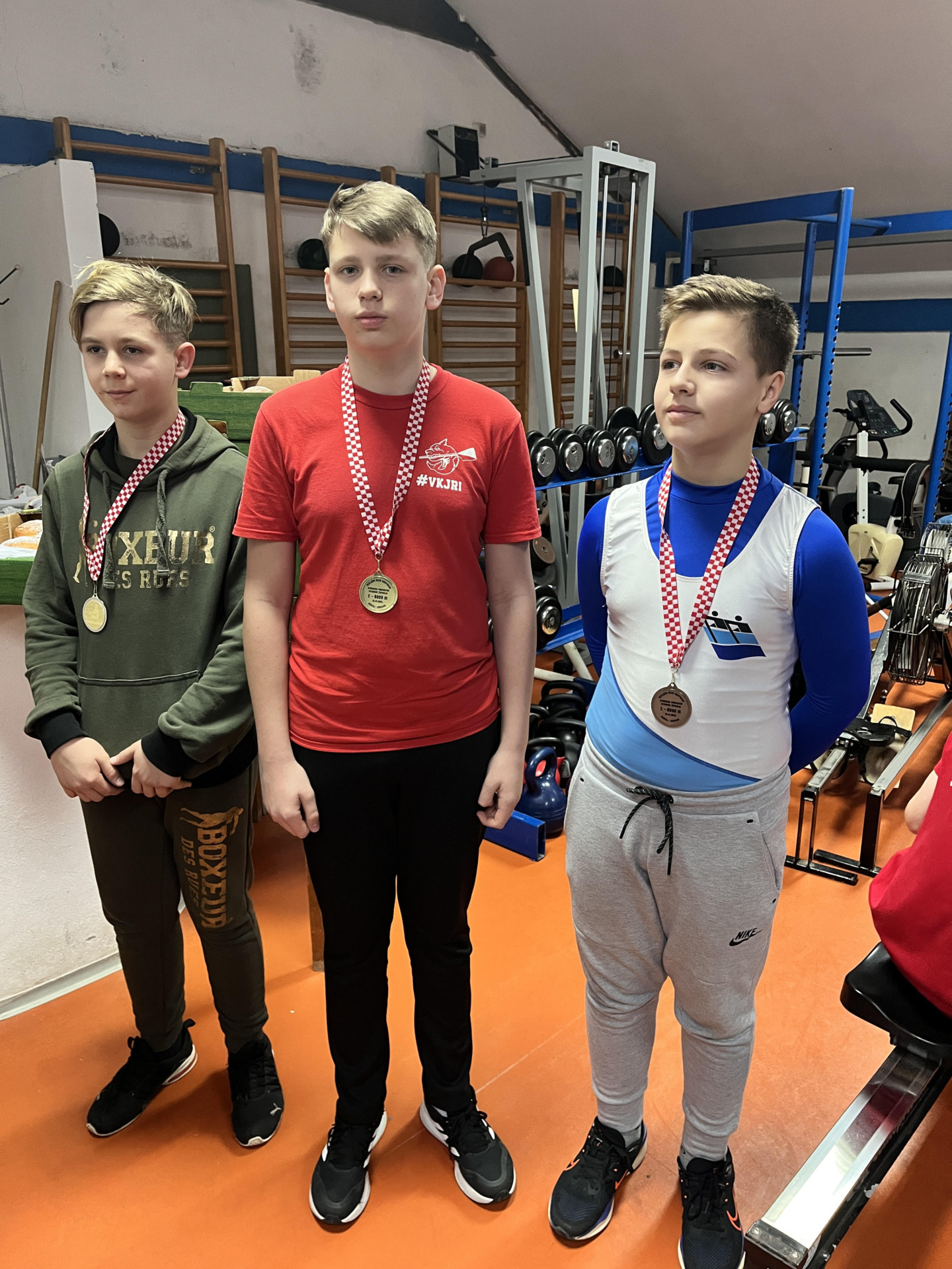 OPIZ-E6000_4 OPIZ-E6000_4