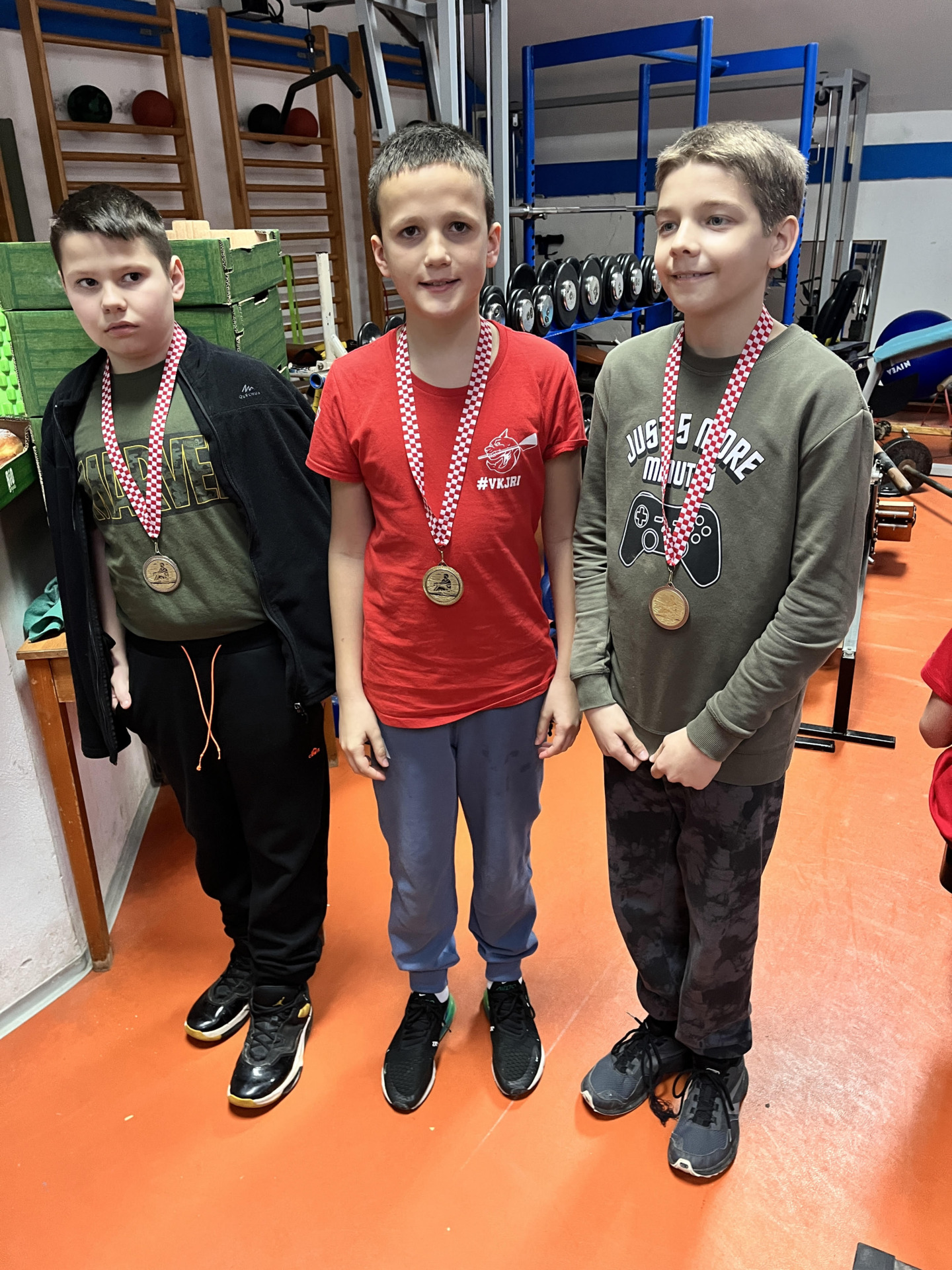 OPIZ-E6000_5 OPIZ-E6000_5