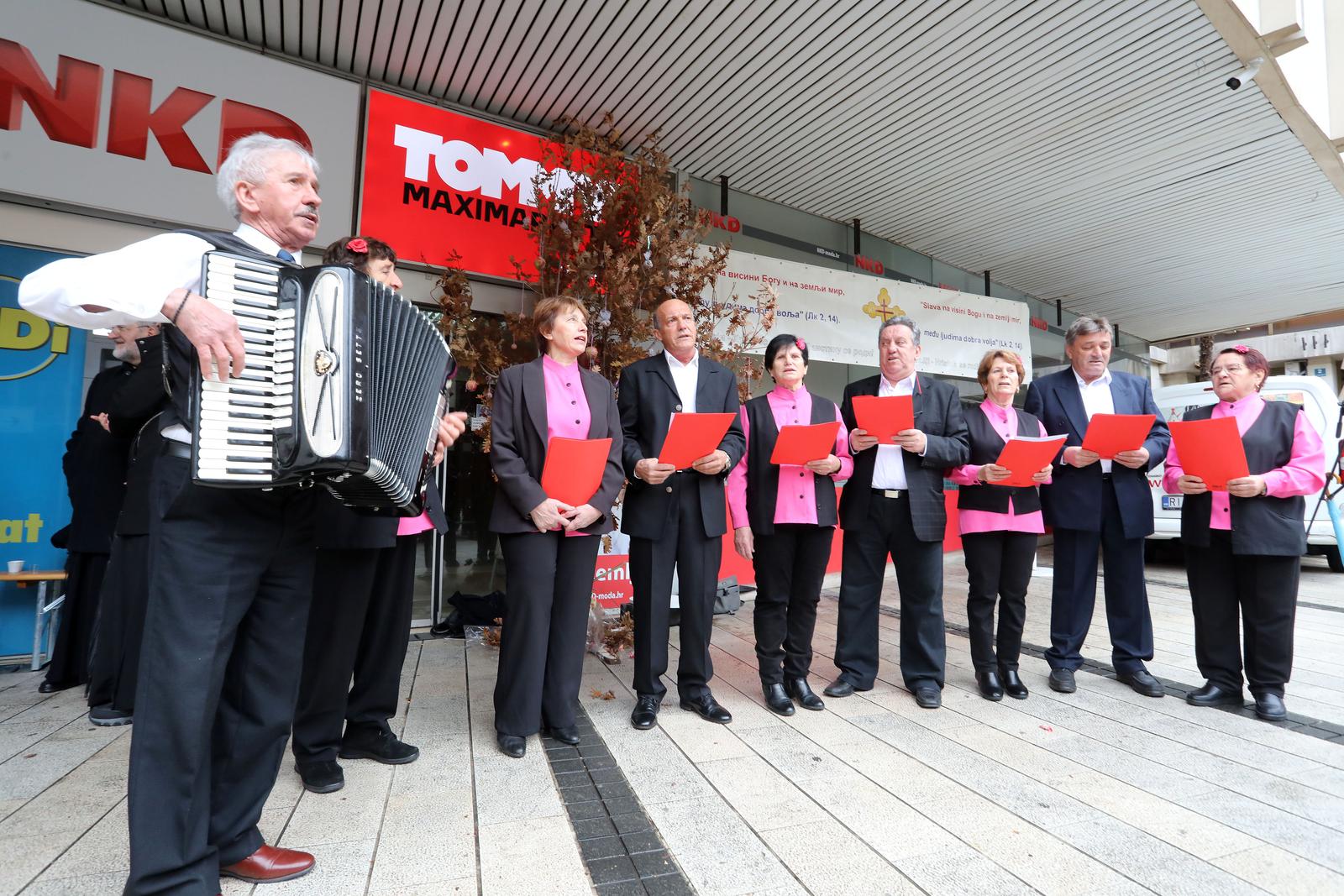 Rijeka: Proslava Badnjaka po julijanskom kalendaru Rijeka: Proslava Badnjaka po julijanskom kalendaru