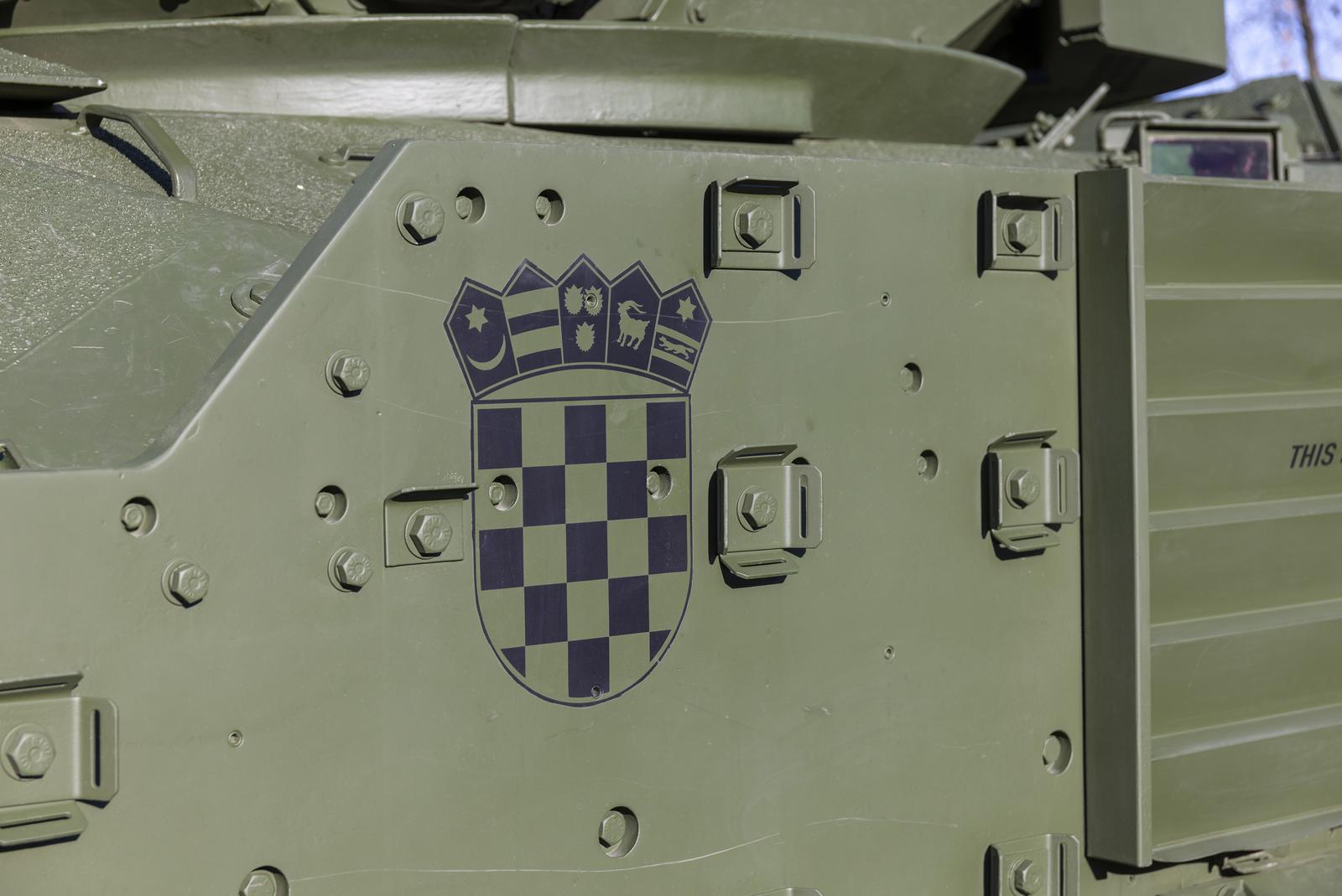 Našice: Svečana primopredaja prvih borbenih vozila Bradley Našice: Svečana primopredaja prvih borbenih vozila Bradley