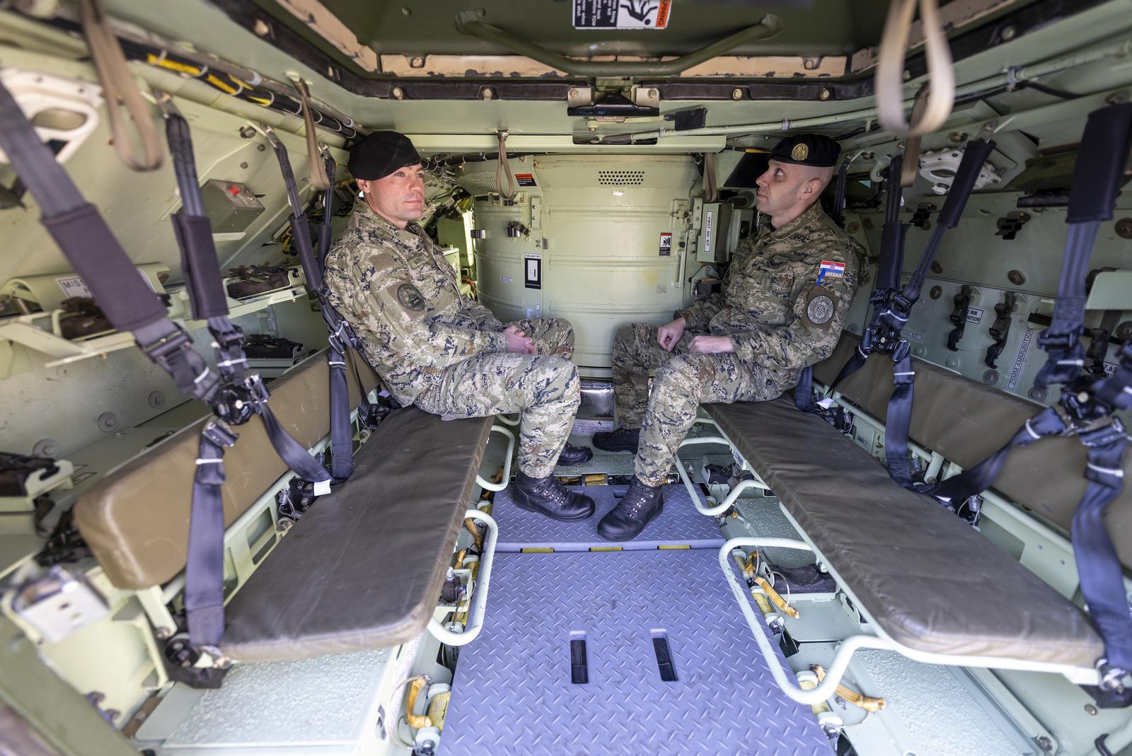 Našice: Svečana primopredaja prvih borbenih vozila Bradley Našice: Svečana primopredaja prvih borbenih vozila Bradley