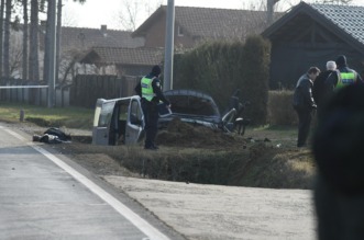 Pitomača: U prometnoj nesreći poginule dvije osobe