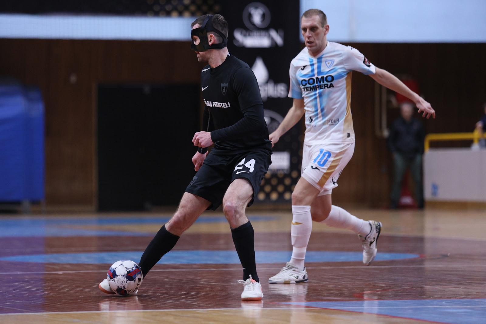 Rijeka i Futsal Dinamo susreli se u četvrtfinalu Hrvatskog malonogometnog kupa Rijeka i Futsal Dinamo susreli se u četvrtfinalu Hrvatskog malonogometnog kupa