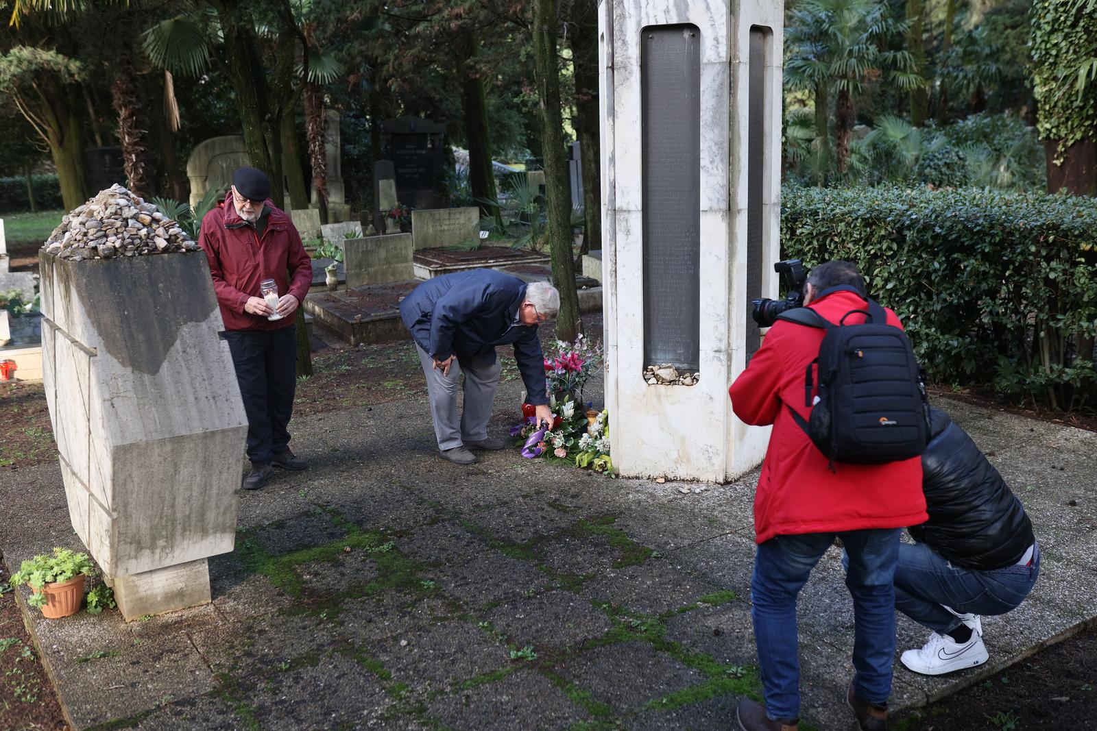 Rijeka: Dan sjećanja na žrtve holokausta na Židovskom groblju na Kozali Rijeka: Dan sjećanja na žrtve holokausta na Židovskom groblju na Kozali