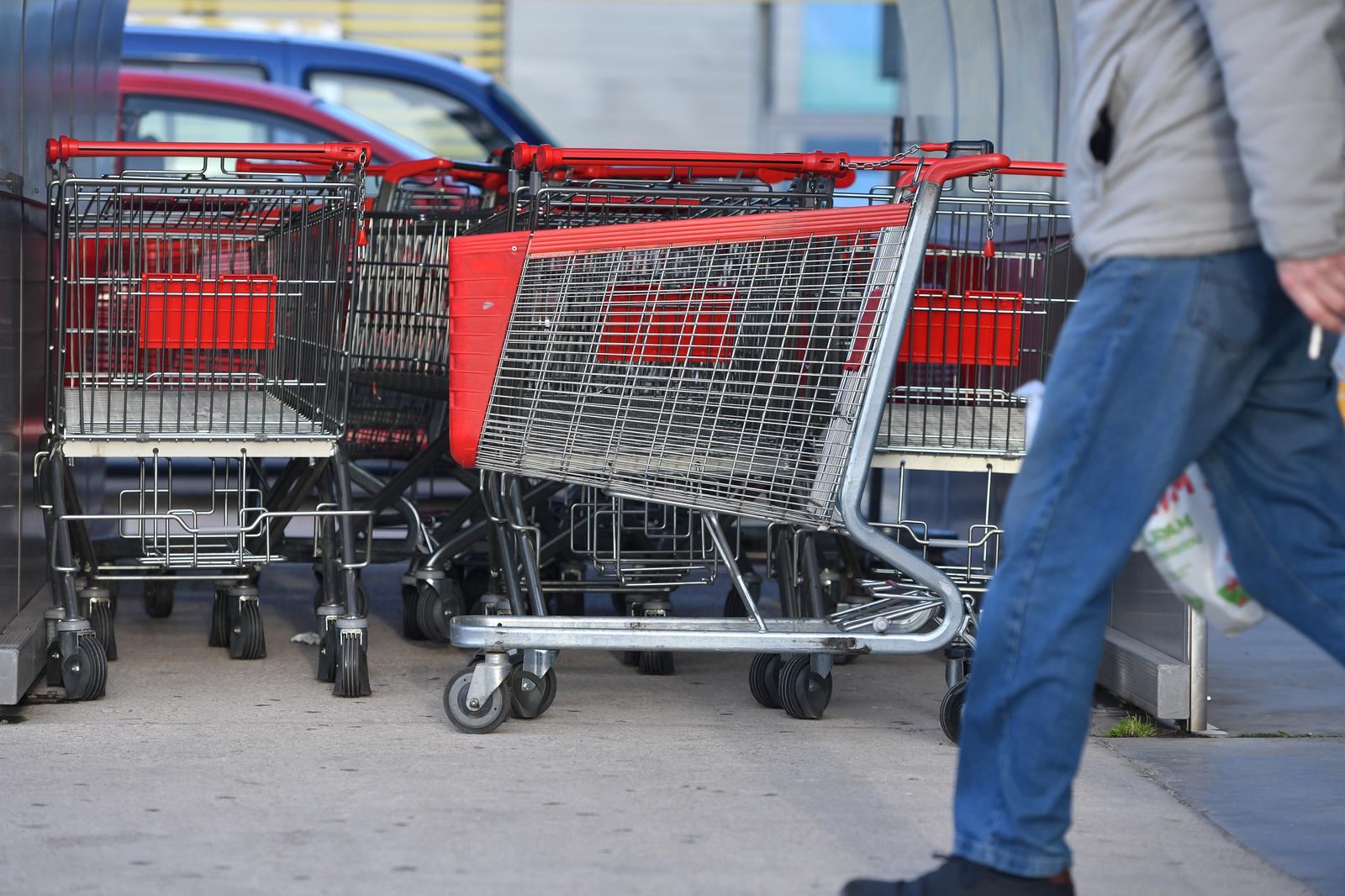 ibenik: Drugi veliki bojkot trgovina zbog visokih cijena ibenik: Drugi veliki bojkot trgovina zbog visokih cijena