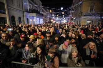 Rijeka: Doček Nove godine nas Korzu uz Let 3 i Nenu Belana