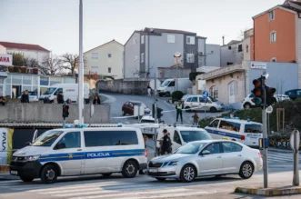 1280×1280-42bcbbf4-9d0c-11eb-8f97-cedfb09875dd (9)