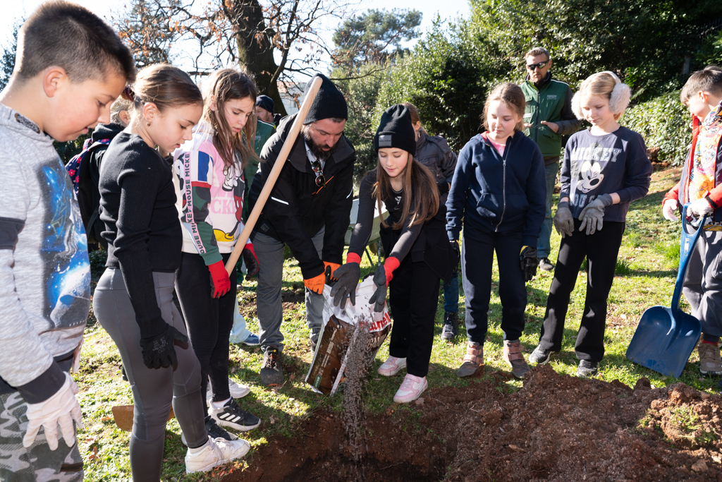 481004429_1014406470593395_5921676534424334757_n 481004429_1014406470593395_5921676534424334757_n