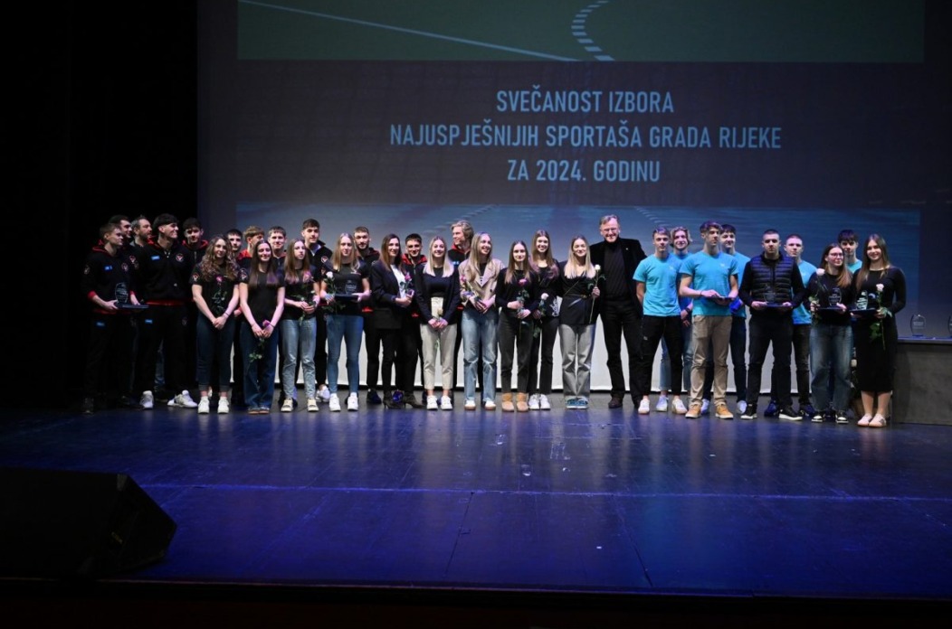 Dodjela-priznanja-najuspjesnijim-sportasima-Grada-Rijeke-za-2024.-godinu-foto-Kurti-8-1-1200×800 Dodjela-priznanja-najuspjesnijim-sportasima-Grada-Rijeke-za-2024.-godinu-foto-Kurti-8-1-1200×800