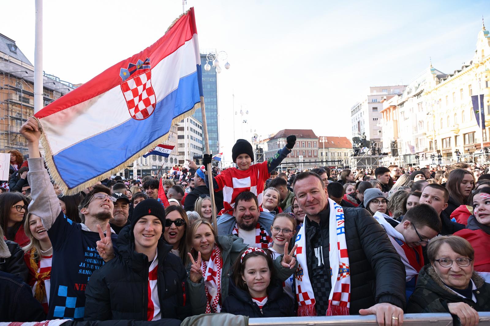 Zagreb: Svečani doček rukometaša nakon osvojenog srebra na Svjetskom prvenstvu Zagreb: Svečani doček rukometaša nakon osvojenog srebra na Svjetskom prvenstvu