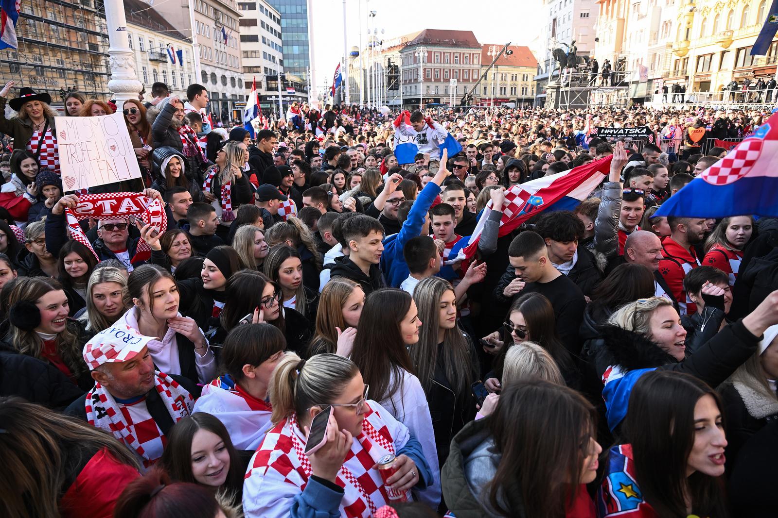 Zagreb: Svečani doček rukometaša nakon osvojenog srebra na Svjetskom prvenstvu Zagreb: Svečani doček rukometaša nakon osvojenog srebra na Svjetskom prvenstvu