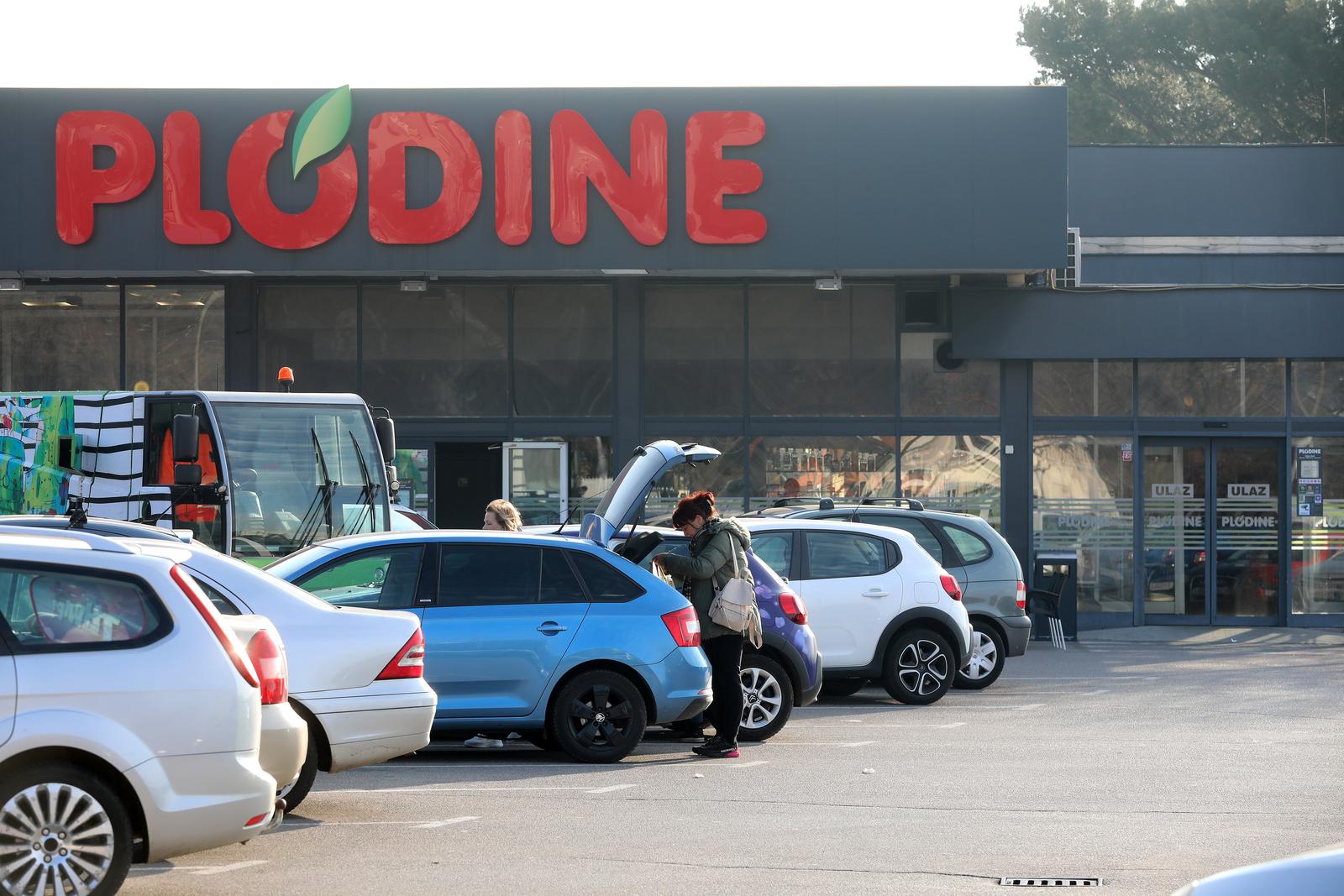 Rijeka: Trgovine poznatih trgovačkih lanaca