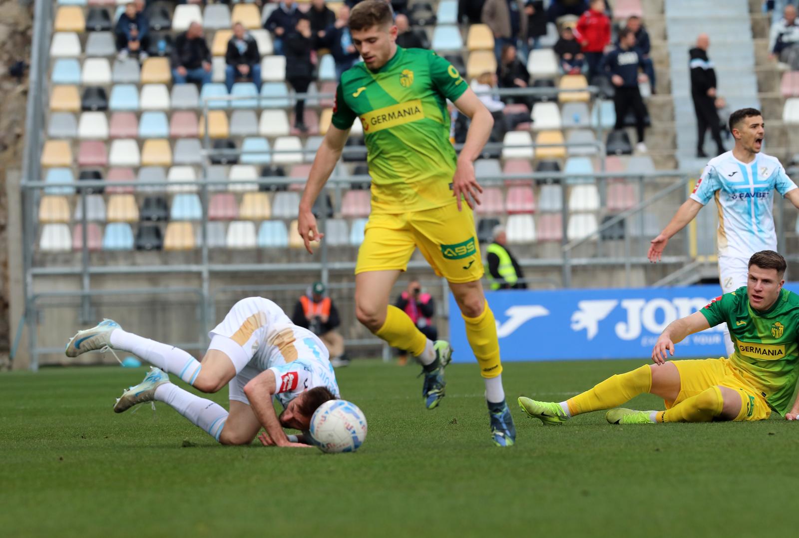 Rijeka: HNK Rijeka i NK Istra susreli se u 3. kolu Prve HNL Rijeka: HNK Rijeka i NK Istra susreli se u 3. kolu Prve HNL
