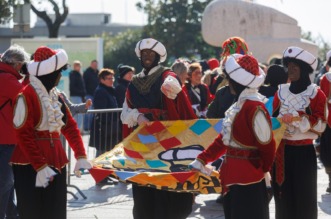 Dječja karnevalska povorka prošla središtem Rijeke Dječja karnevalska povorka prošla središtem Rijeke
