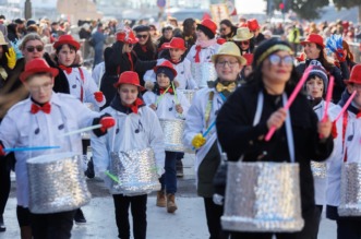 Dječja karnevalska povorka prošla središtem Rijeke Dječja karnevalska povorka prošla središtem Rijeke