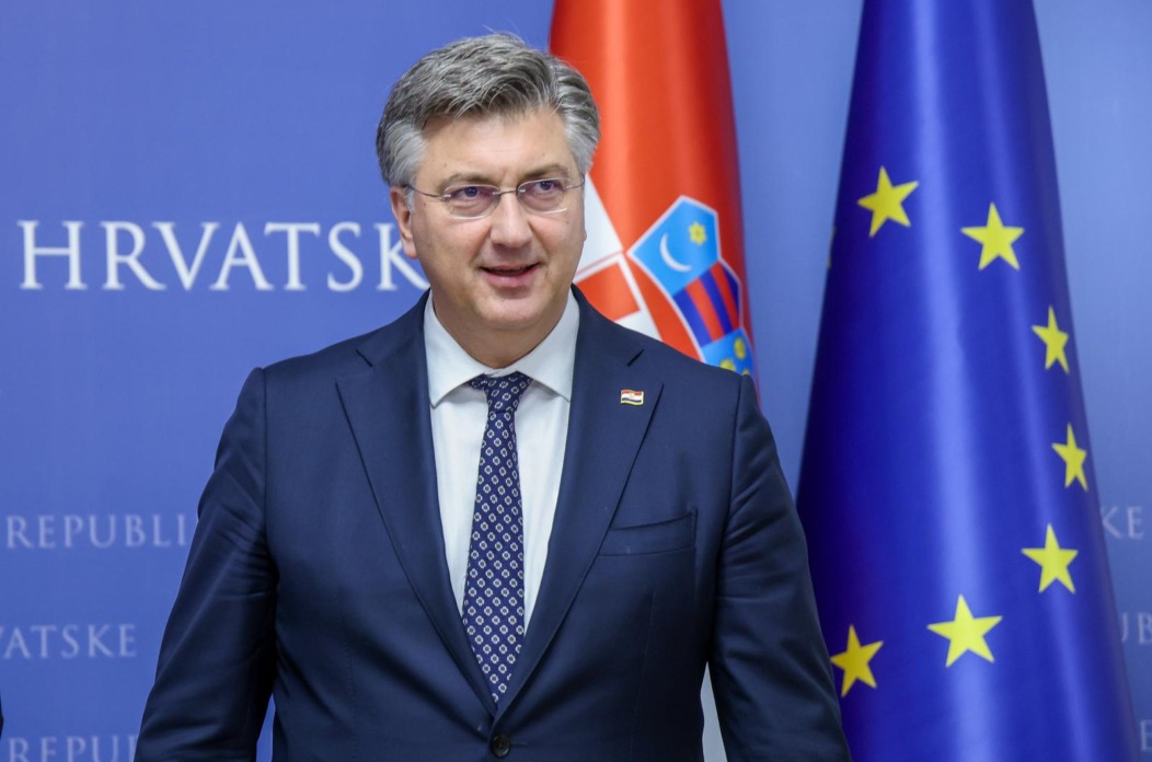 Zagreb: Potpisan Ugovor o dodjeli bespovratnih sredstava za projekt “Jačanje sustava parasporta u Republici Hrvatskoj” Zagreb: Potpisan Ugovor o dodjeli bespovratnih sredstava za projekt “Jačanje sustava parasporta u Republici Hrvatskoj”