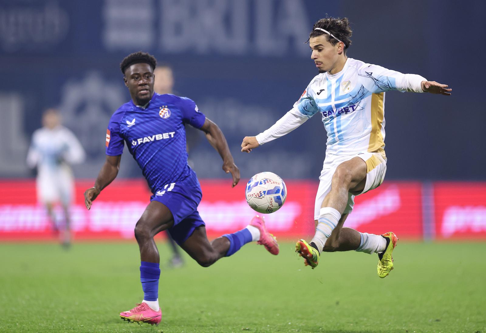 Dinamo i Rijeka sastali se u 14. kolu SuperSport HNL-a Dinamo i Rijeka sastali se u 14. kolu SuperSport HNL-a