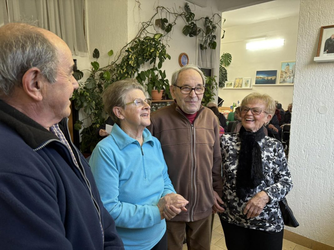 Srdoci-susret-sa-zatvorenicima-fasistickih-logora-2-1067×800 Srdoci-susret-sa-zatvorenicima-fasistickih-logora-2-1067×800