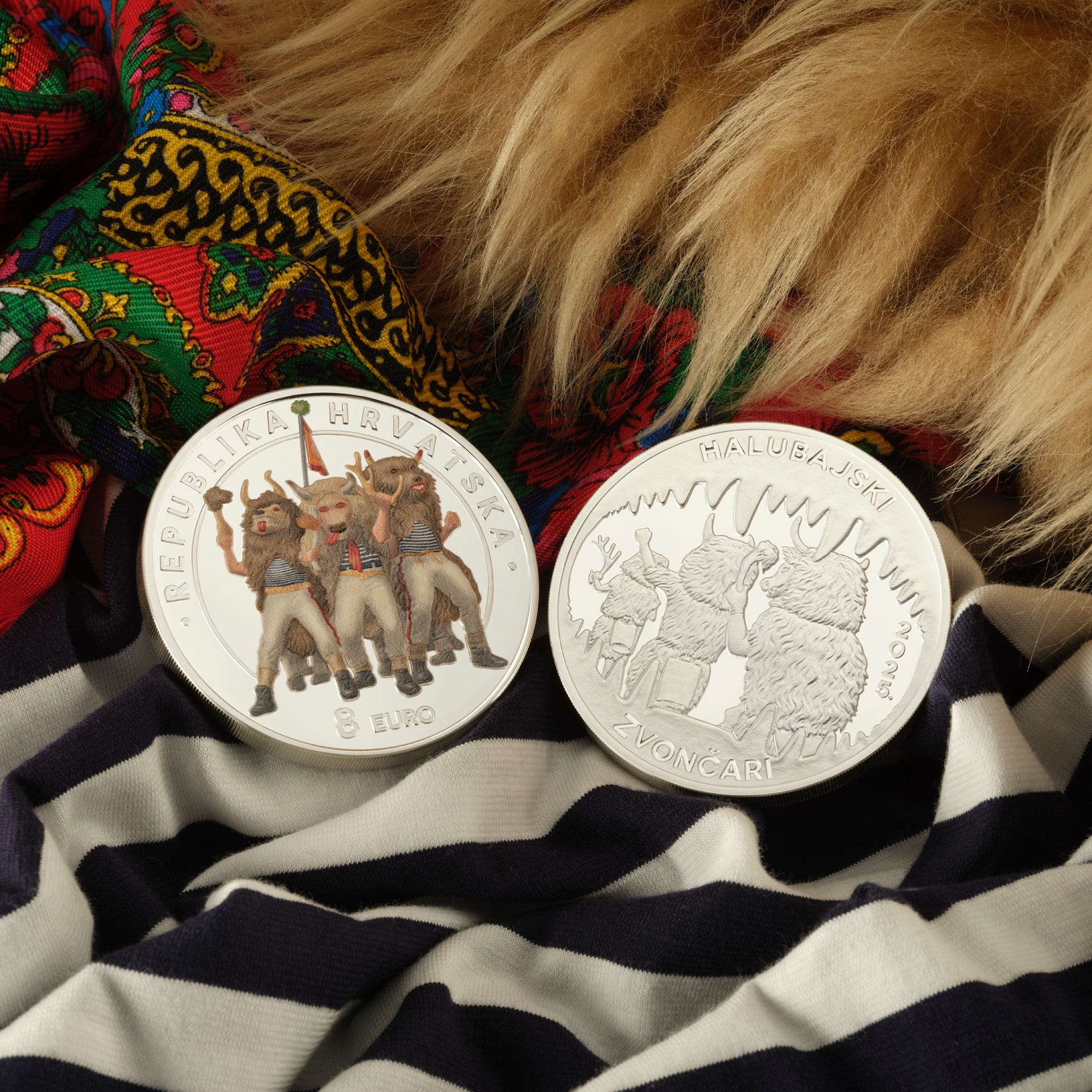 halubajski zvoncari kovanice zlato srebro (6) halubajski zvoncari kovanice zlato srebro (6)