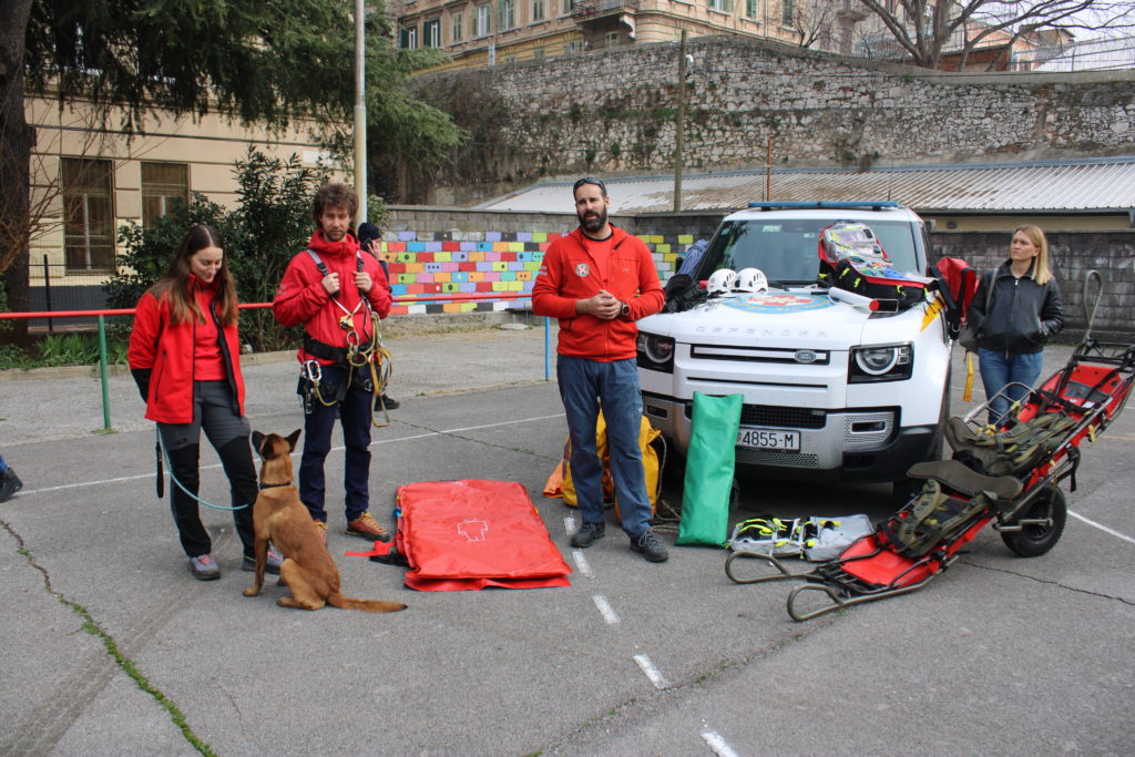 pokazna vježba dan 112 9 pokazna vježba dan 112 9