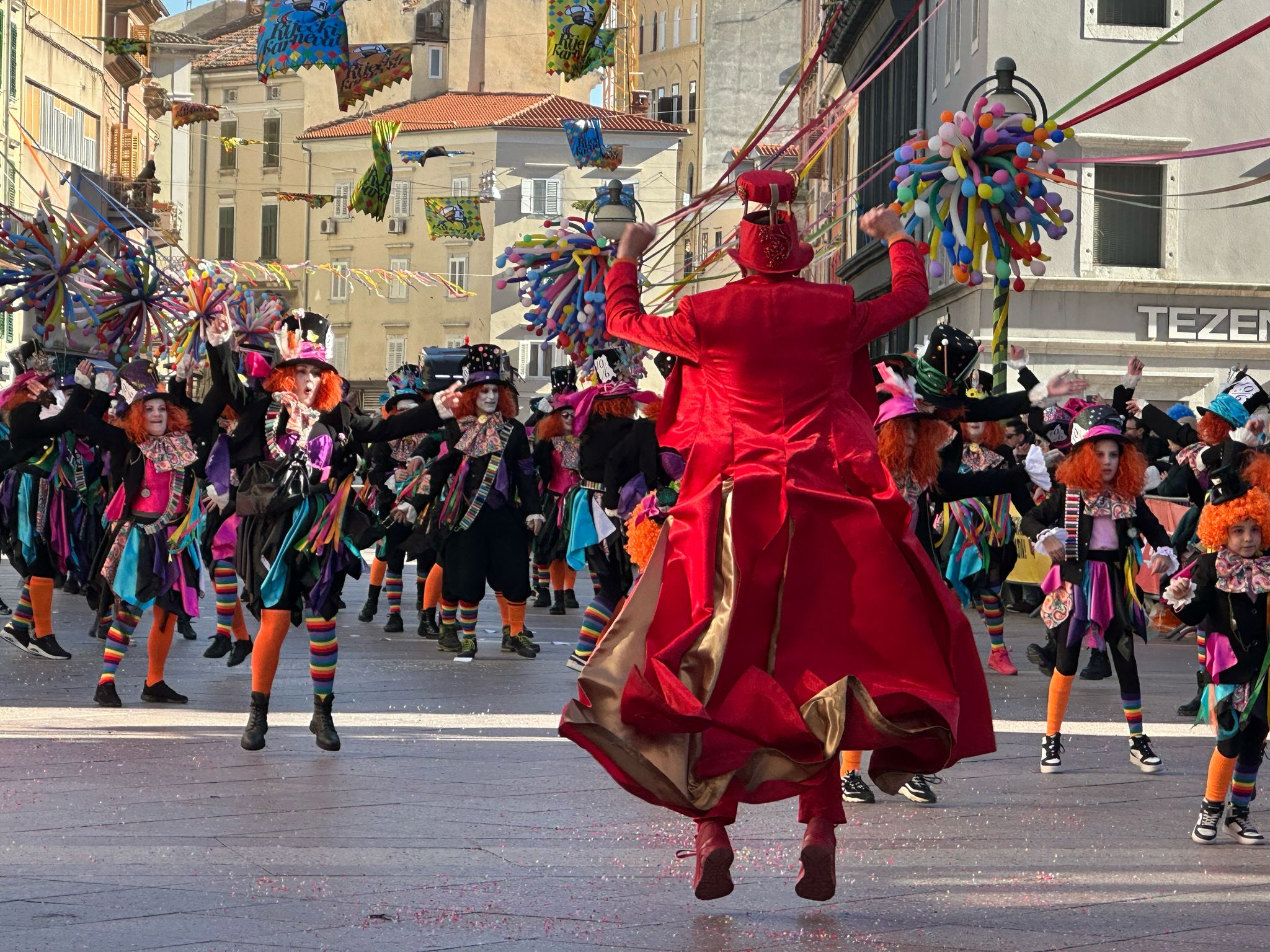 83d4aa46-251d-4b1a-b24e-aec7751c351d 83d4aa46-251d-4b1a-b24e-aec7751c351d