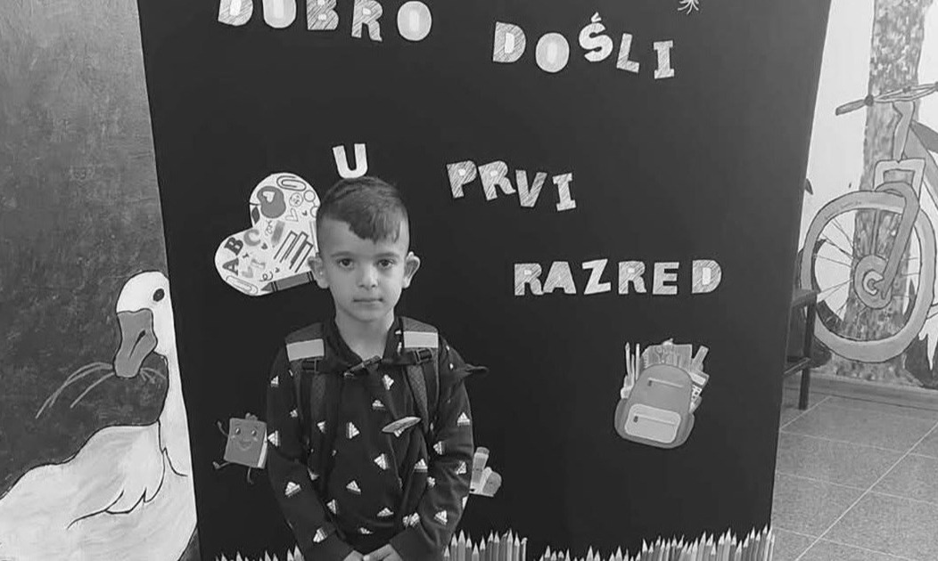 995f6db7-4fdb-4154-91a9-68f369a32160