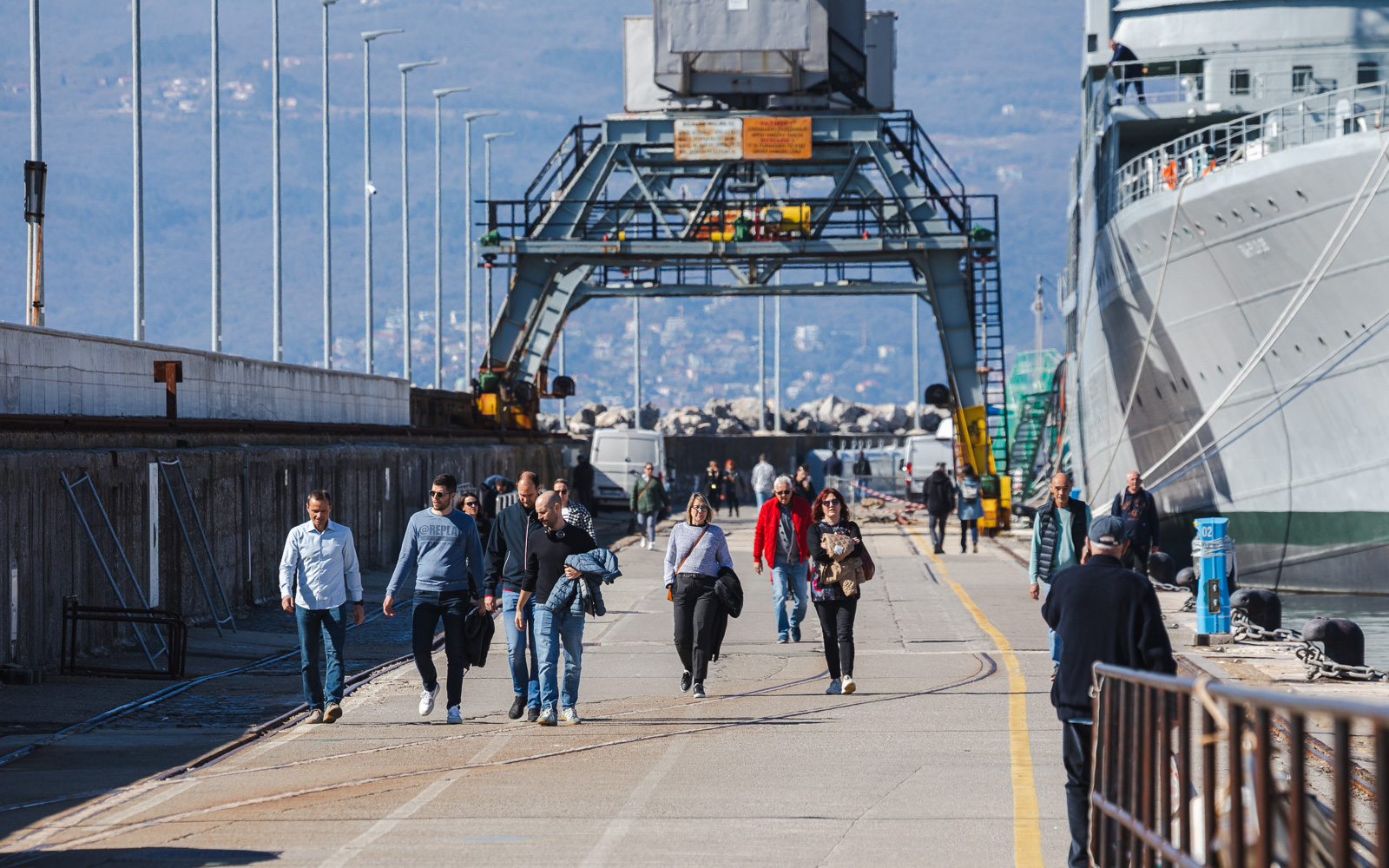 Ilustrativna proljeće (1)