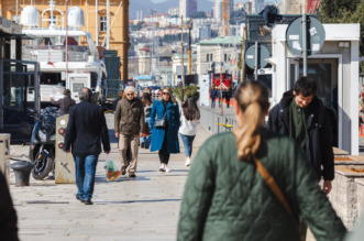 Ilustrativna proljeće-2806