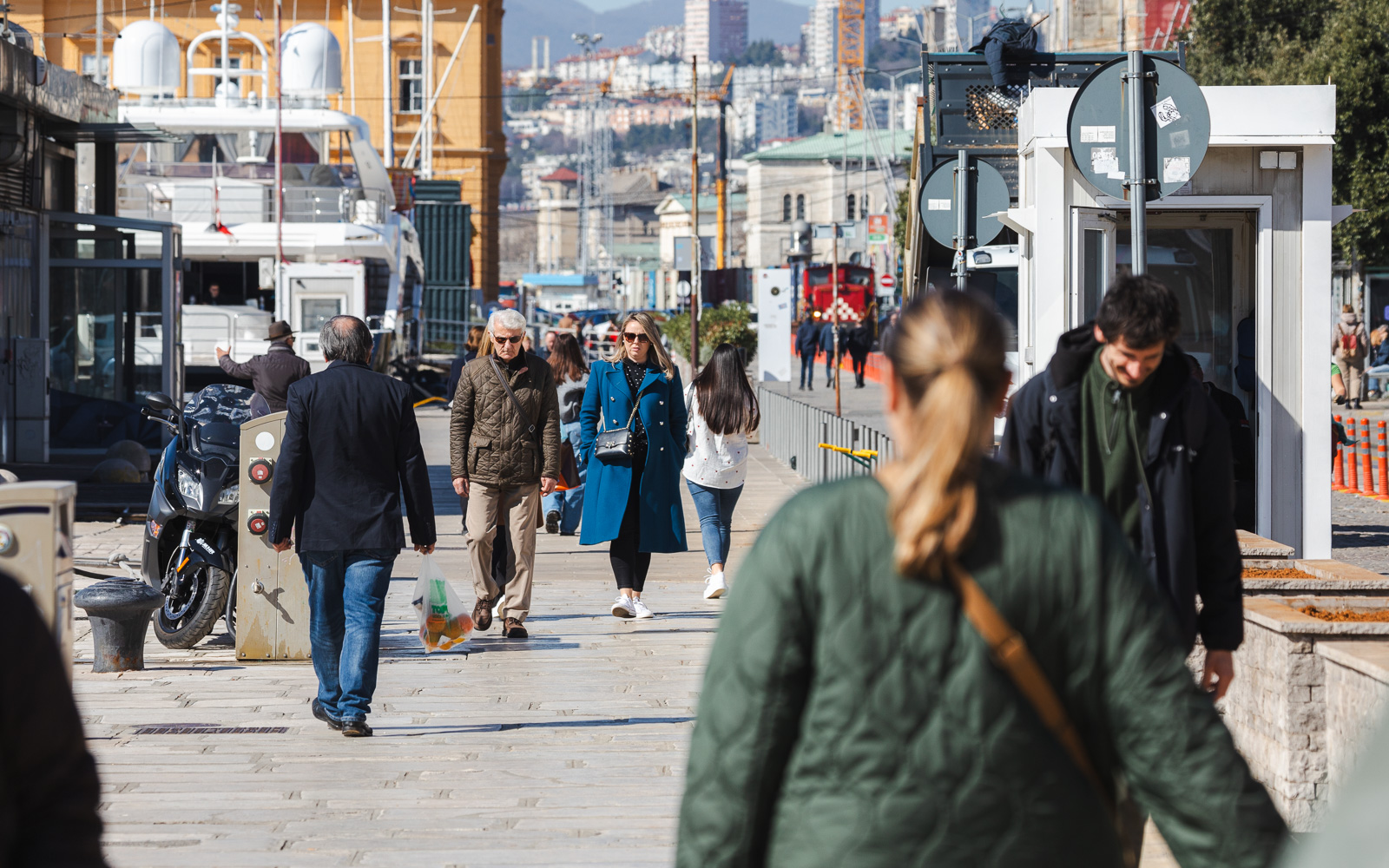 Ilustrativna proljeće-2806