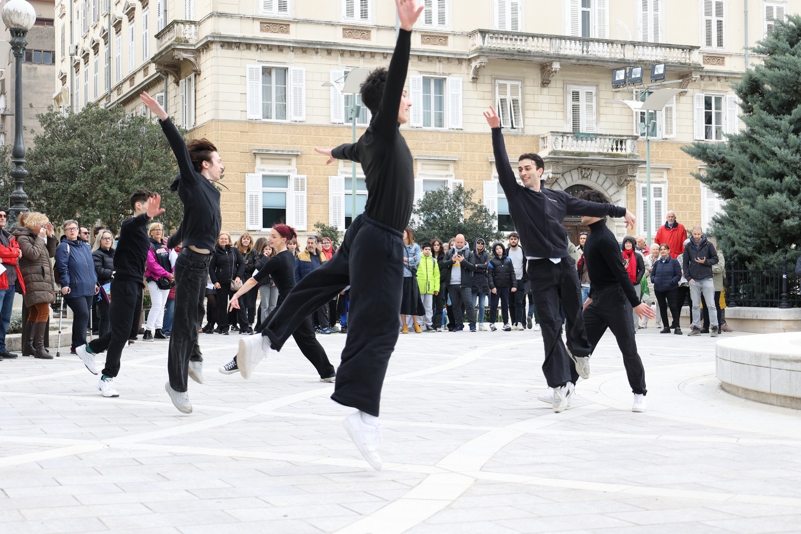 Obiljezen-Dan-kazalista-5 Obiljezen-Dan-kazalista-5