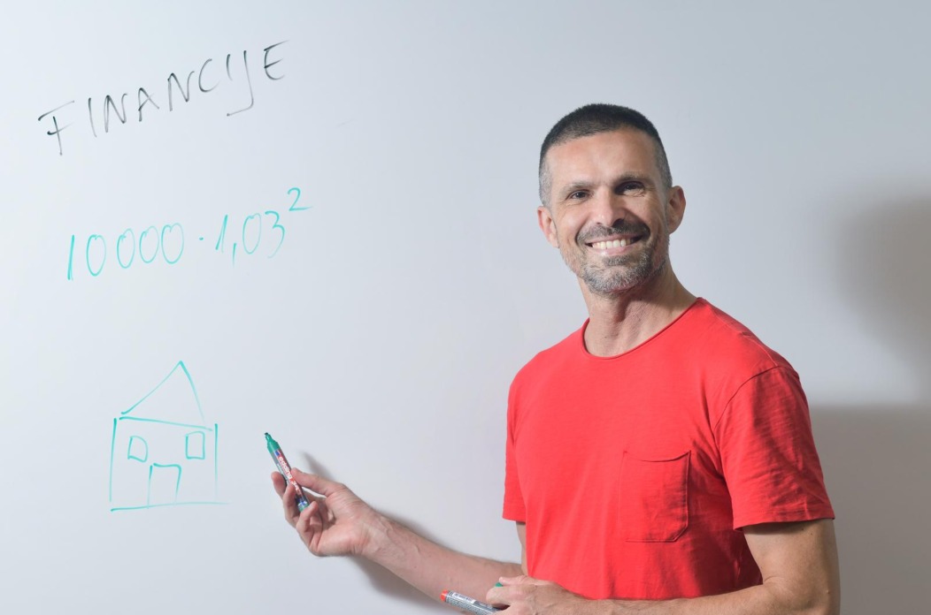 Zagreb: Toni Milun, profesor matematike i fizike Zagreb: Toni Milun, profesor matematike i fizike