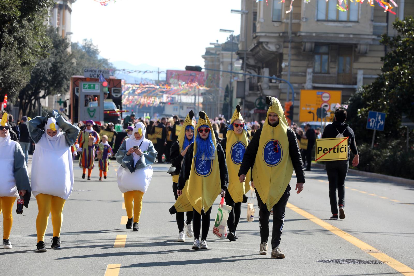 Rijeka: Povorka maškara na Riječkom karnevalu Rijeka: Povorka maškara na Riječkom karnevalu