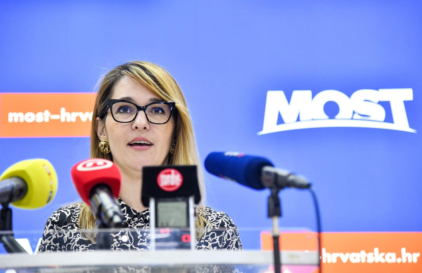 Zagreb:  Most iznio prijedloge stranke vezane uz demografiju pod nazivom “Obiteljska politika Mosta kao prilika za demografski oporavak”