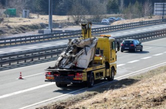 Ravna gora: Prevrnuti leper na A6 kod odmorita Kupjak