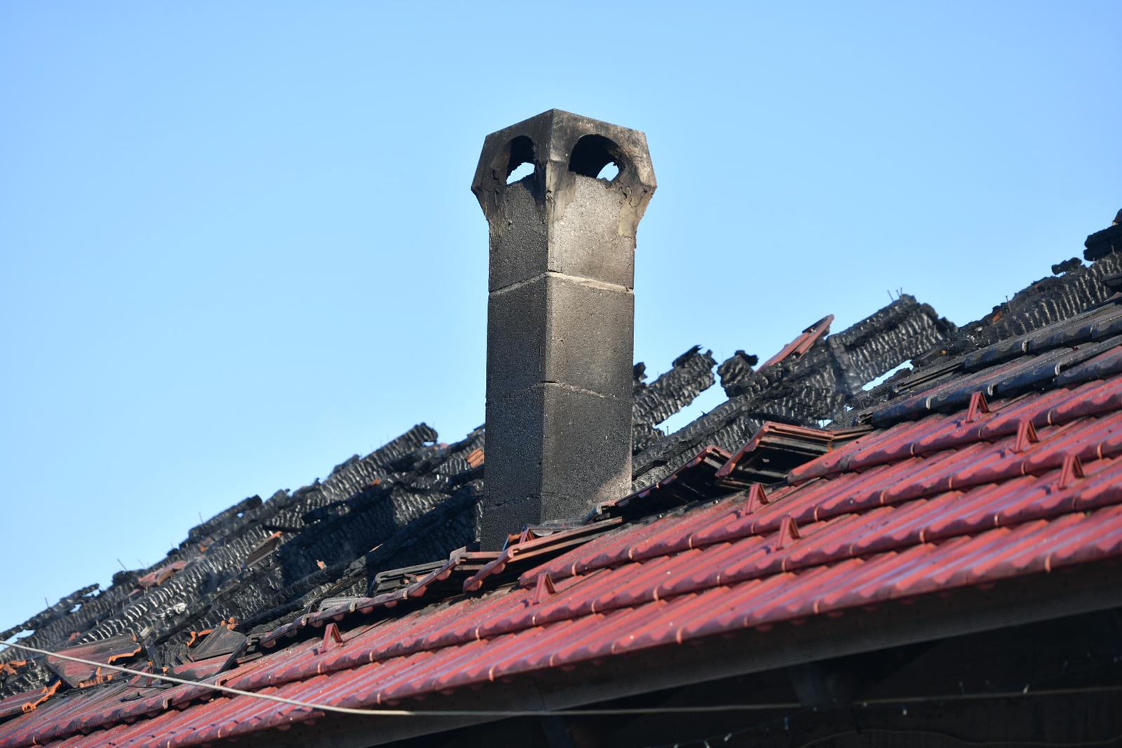 Troje djece poginulo u požaru u Kuršancu, žena i jedno dijete su u bolnici