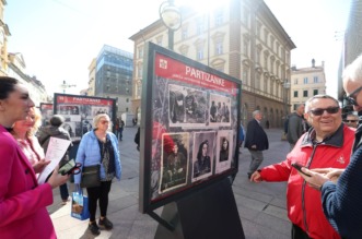 Rijeka: Izloba “Partizanke” povodom Dana ena
