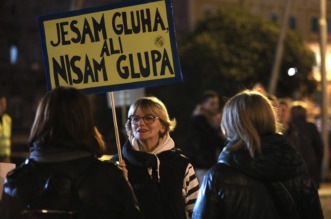 U Rijeci održan Noćni marž povodom Međunarodnog dana žena U Rijeci održan Noćni marž povodom Međunarodnog dana žena
