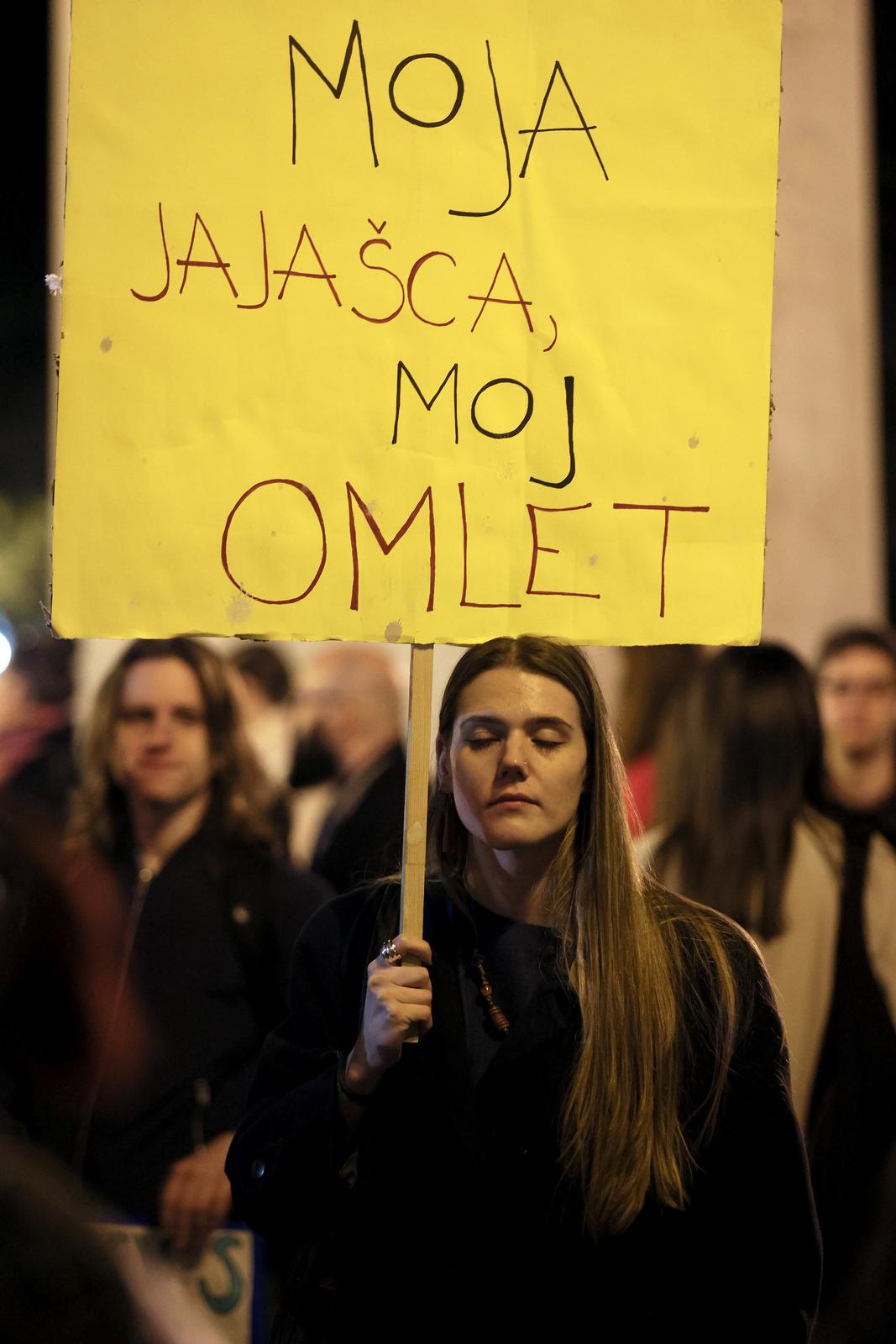 U Rijeci održan Noćni marž povodom Međunarodnog dana žena U Rijeci održan Noćni marž povodom Međunarodnog dana žena