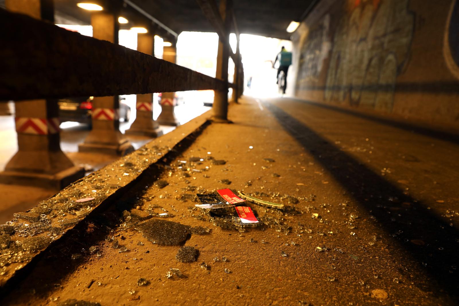 Autobus zaglavio u podvonjaku u Zagrebu