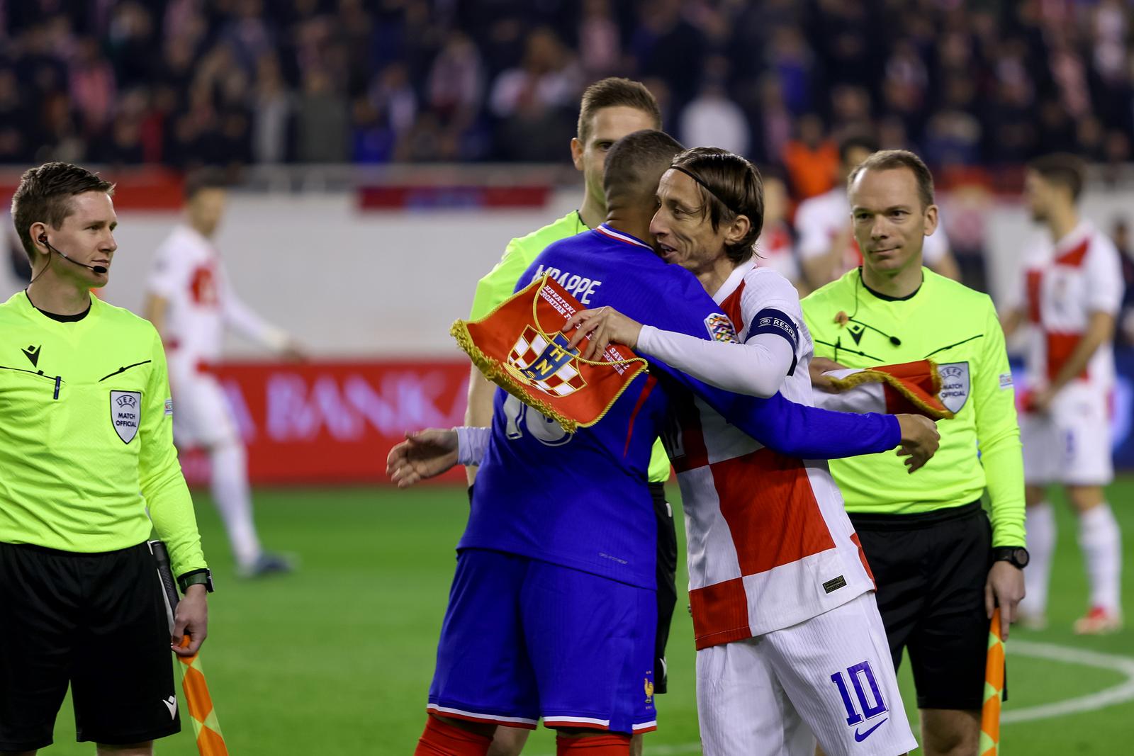 Prva utakmica četvrtfinala UEFA Lige nacija između Hrvatske i Francuske