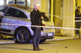 Na križanju Vukovarske i Savske ulice u Zagrebu, sudarila su se dva automobila, jedan završio u restoranu Na križanju Vukovarske i Savske ulice u Zagrebu, sudarila su se dva automobila, jedan završio u restoranu