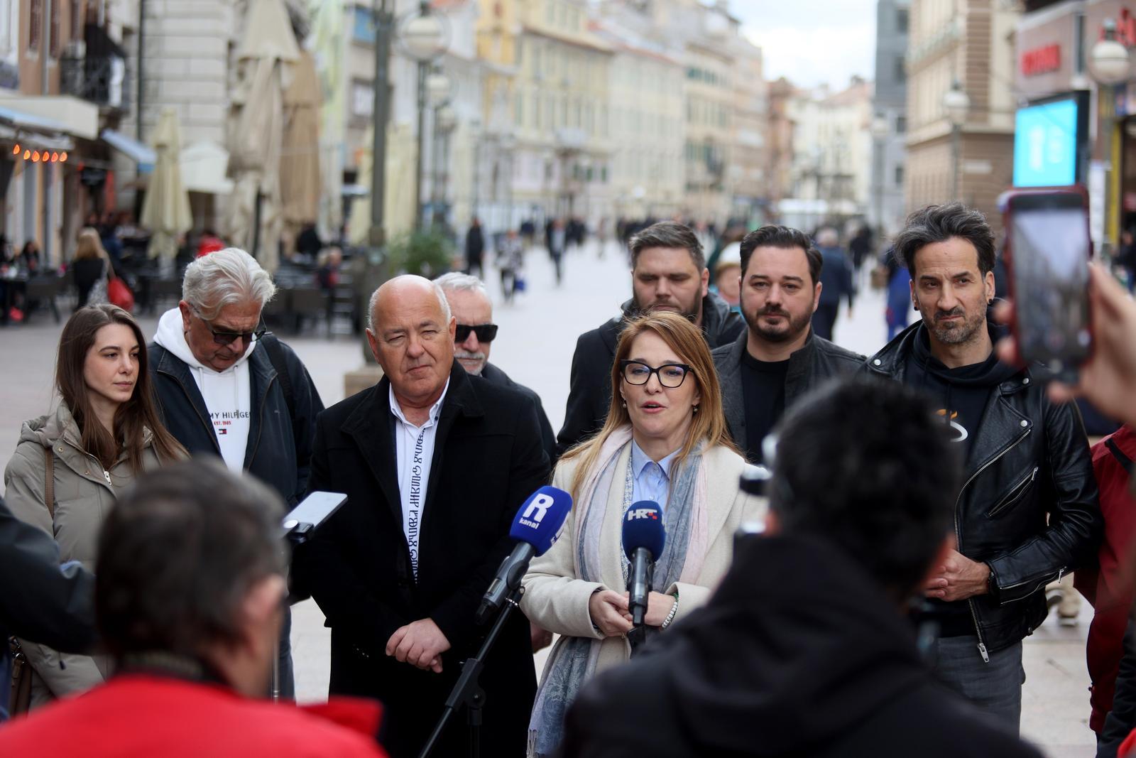 Rijeka: Predstavljena koalicija Domina, Mosta, Hrvatskih suverenista, BUZ-a i HSP-a za lokalne izbore Rijeka: Predstavljena koalicija Domina, Mosta, Hrvatskih suverenista, BUZ-a i HSP-a za lokalne izbore